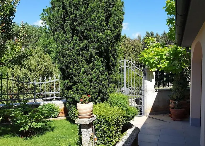 Ferienwohnung-ginkgo-a4 아파트